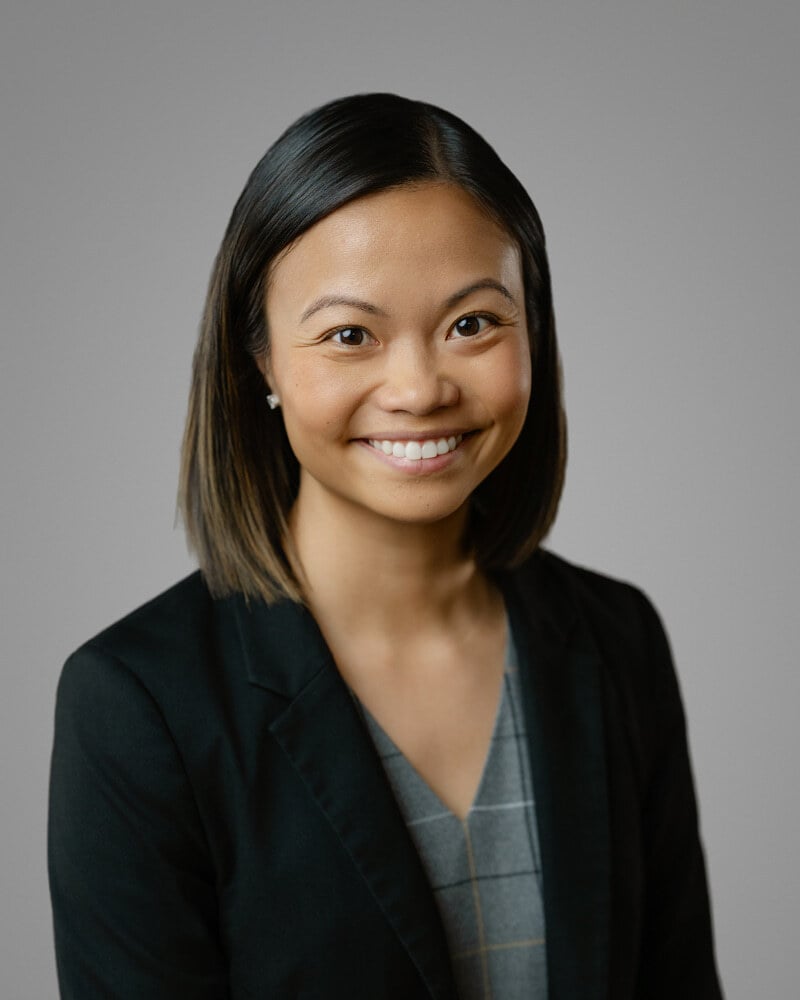 profile headshot of Steffi S. Lee Dwyer