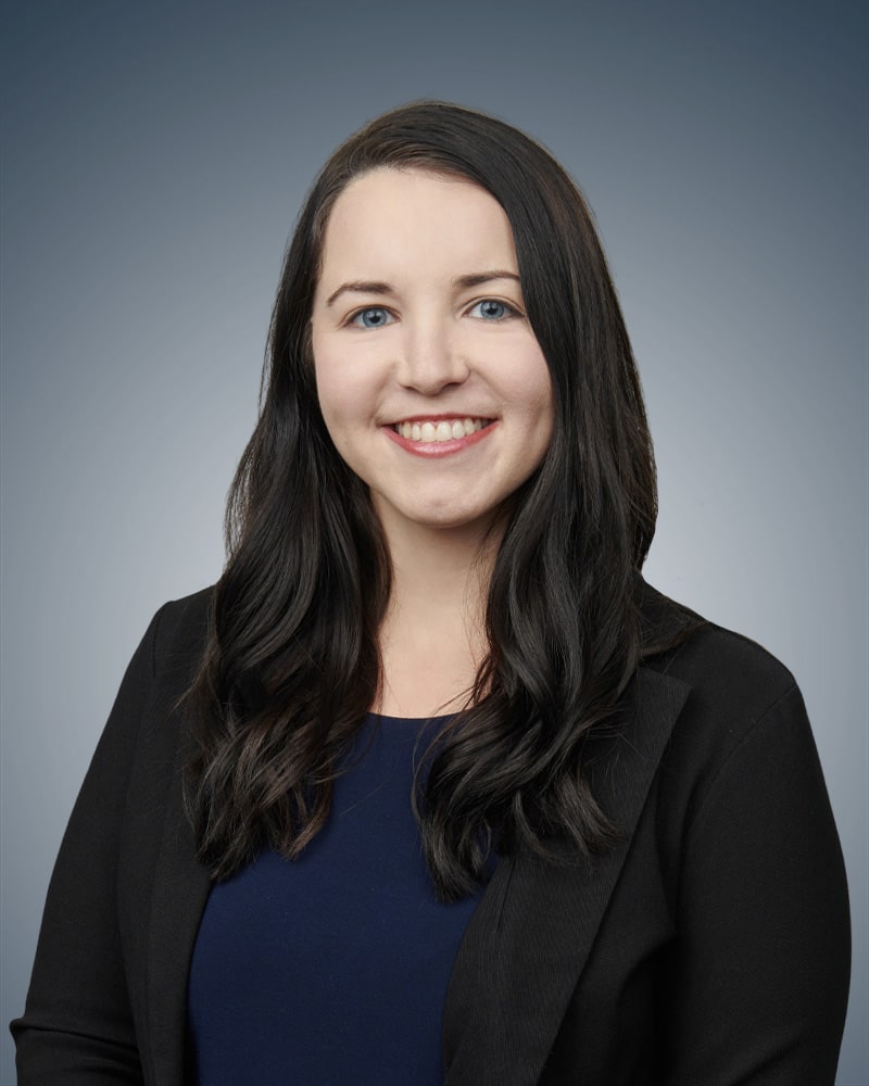 headshot of Chelsey Knapp